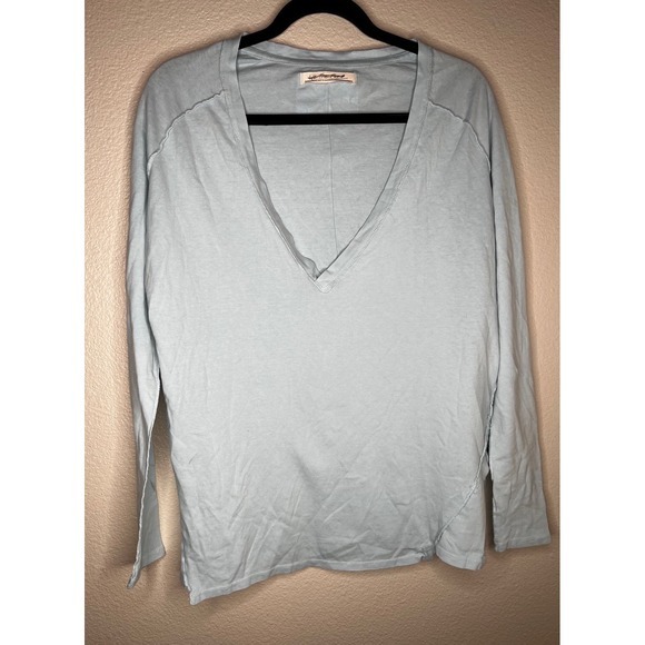 We The Free Tops - Free‎ People We The Free Light Blue Deep V-neck Long Sleeve Sz XS Oversized EUC